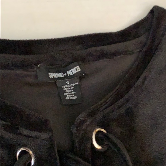 Black velvet tunic - Picture 2 of 7